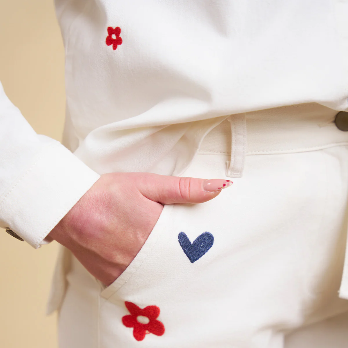 Alba-housut Symbolit, luonnonvalkoinen - Image 4