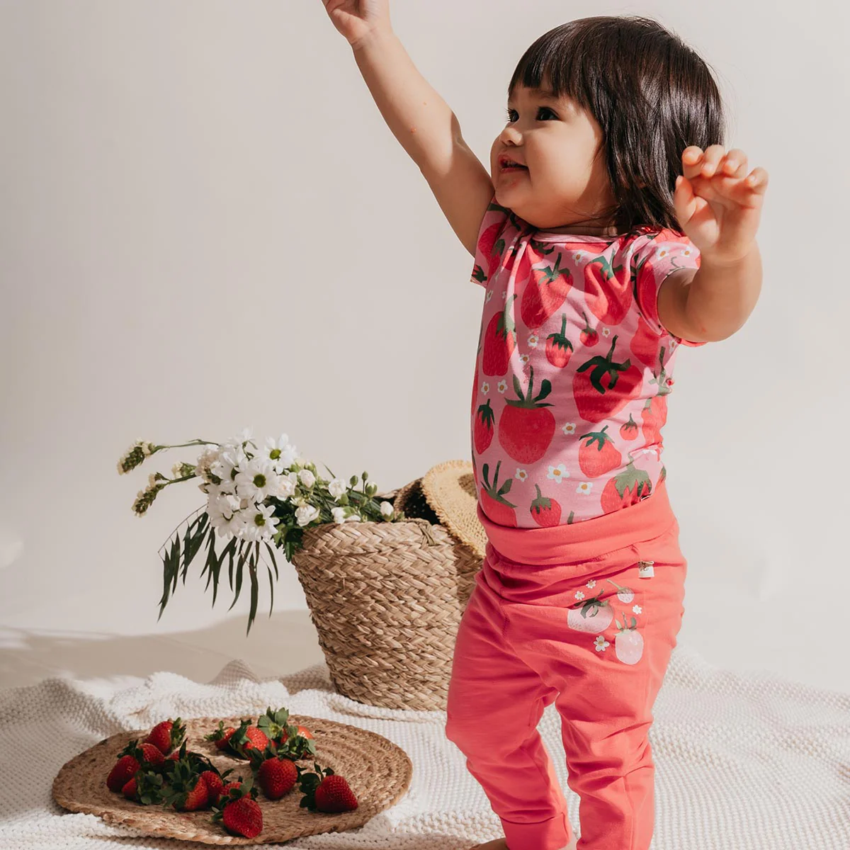 Fragola-housut vauvalle, koralli - Image 3