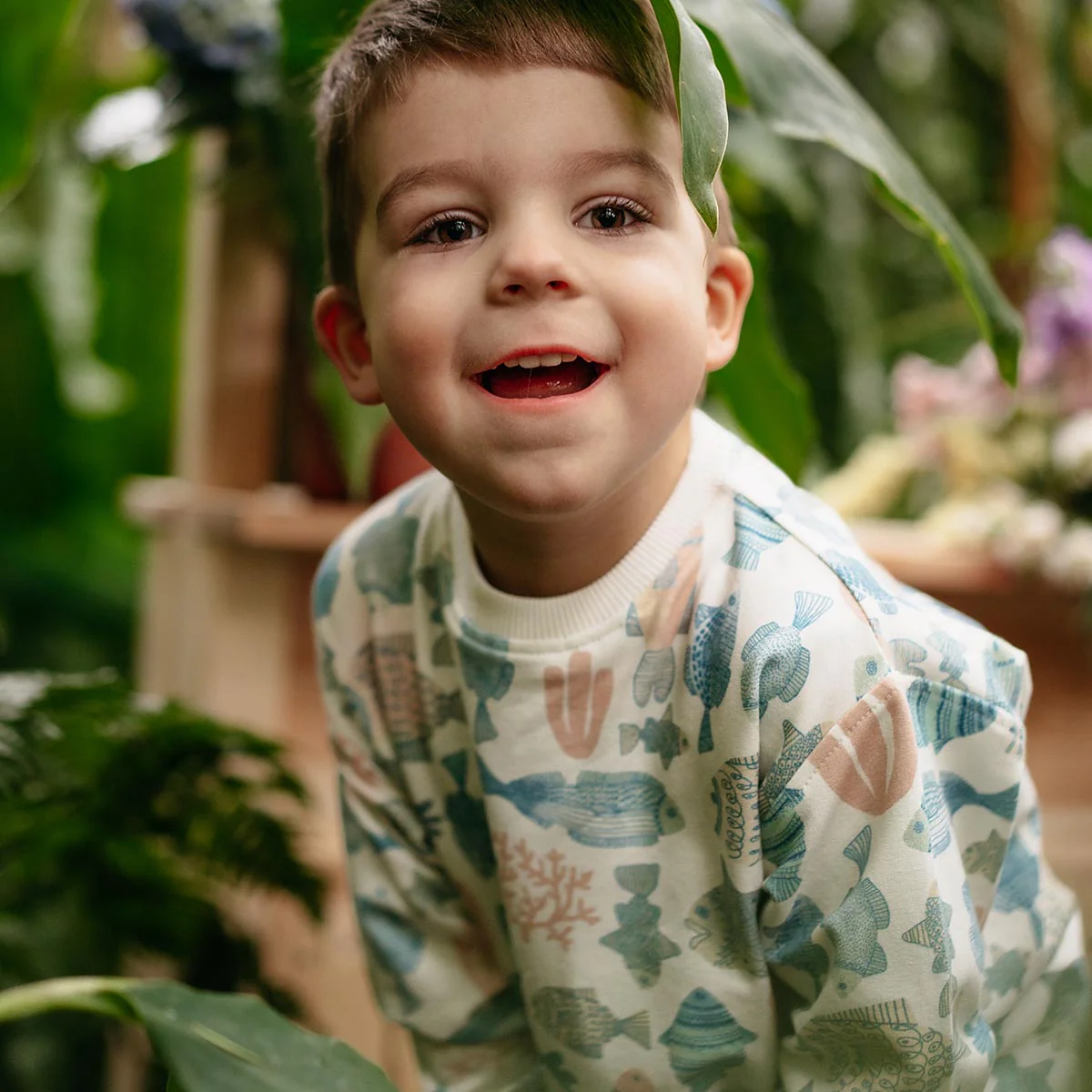 Kalat-collegepaita, valkoinen - Image 5