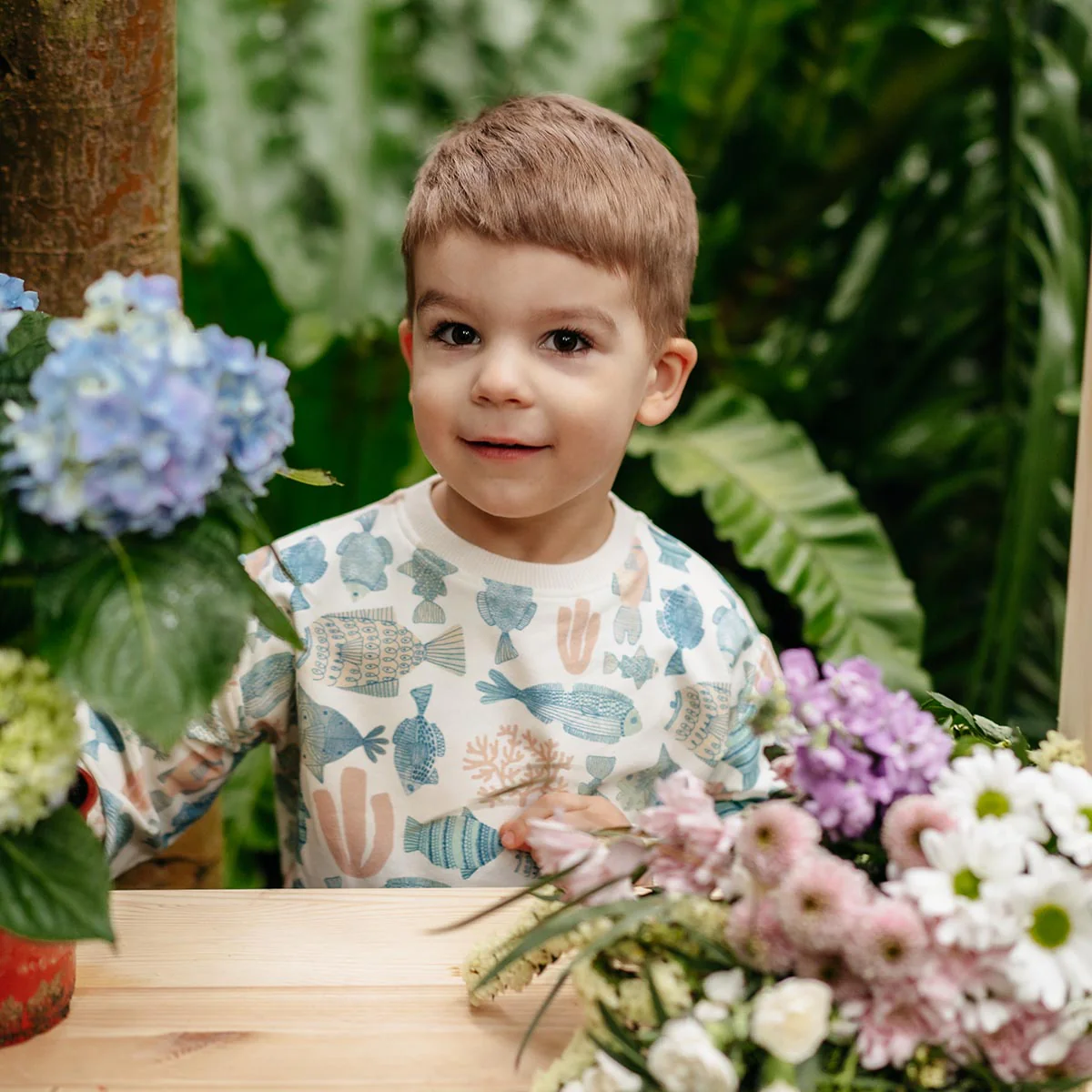 Kalat-collegepaita, valkoinen - Image 6