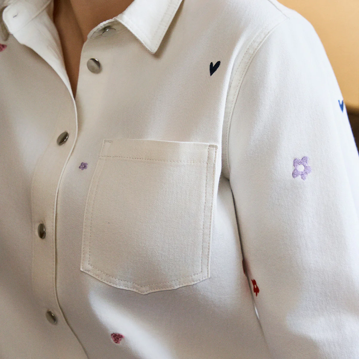 Selma-paita Symbolit, luonnonvalkoinen - Image 9