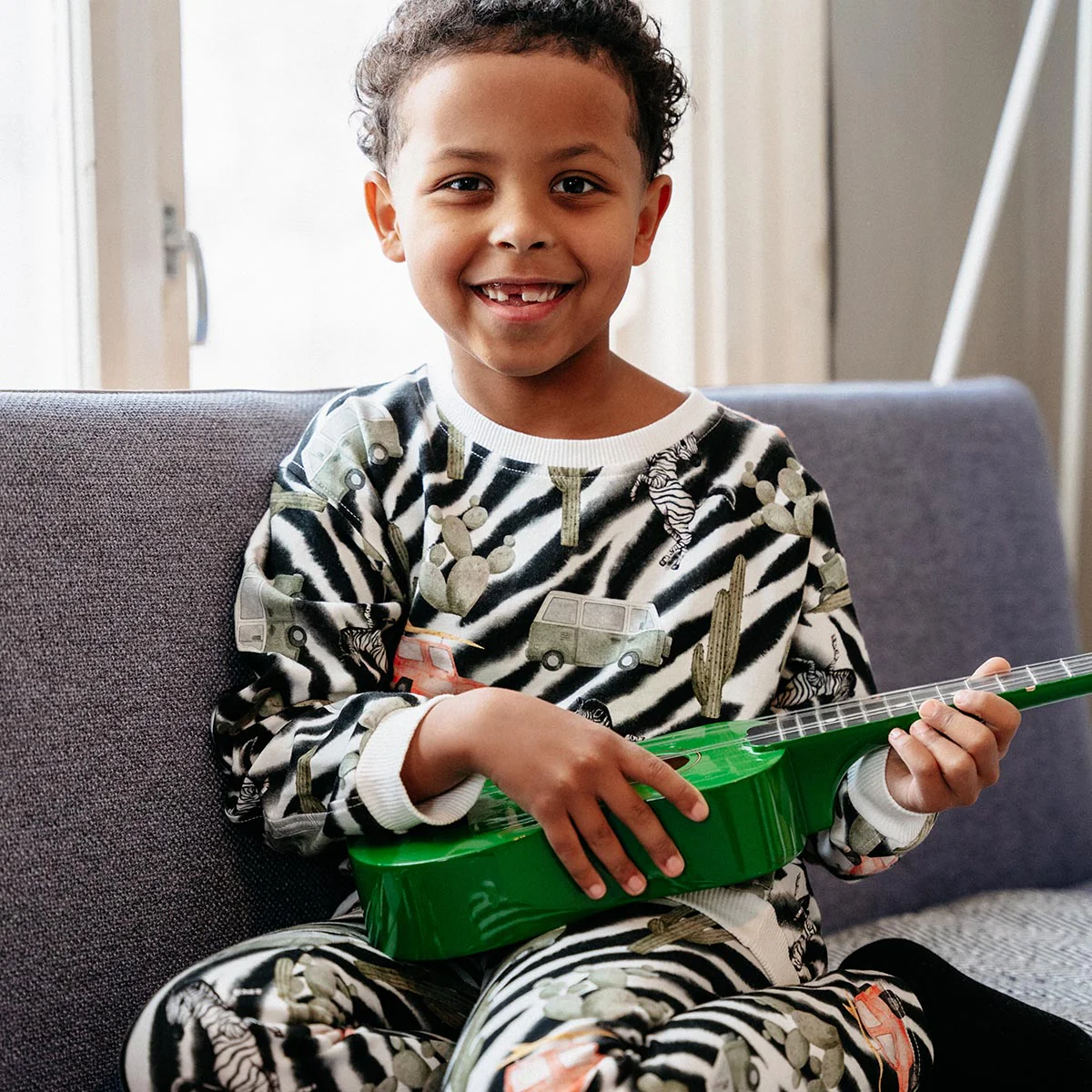 Zepra-collegepaita, musta/valkoinen - Image 4